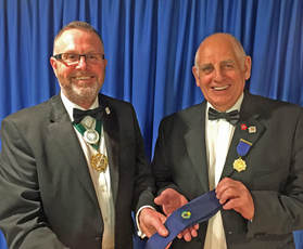 Bro. Dick Munro receives Honorary Membership of Lodge Kirkliston Maitland 482